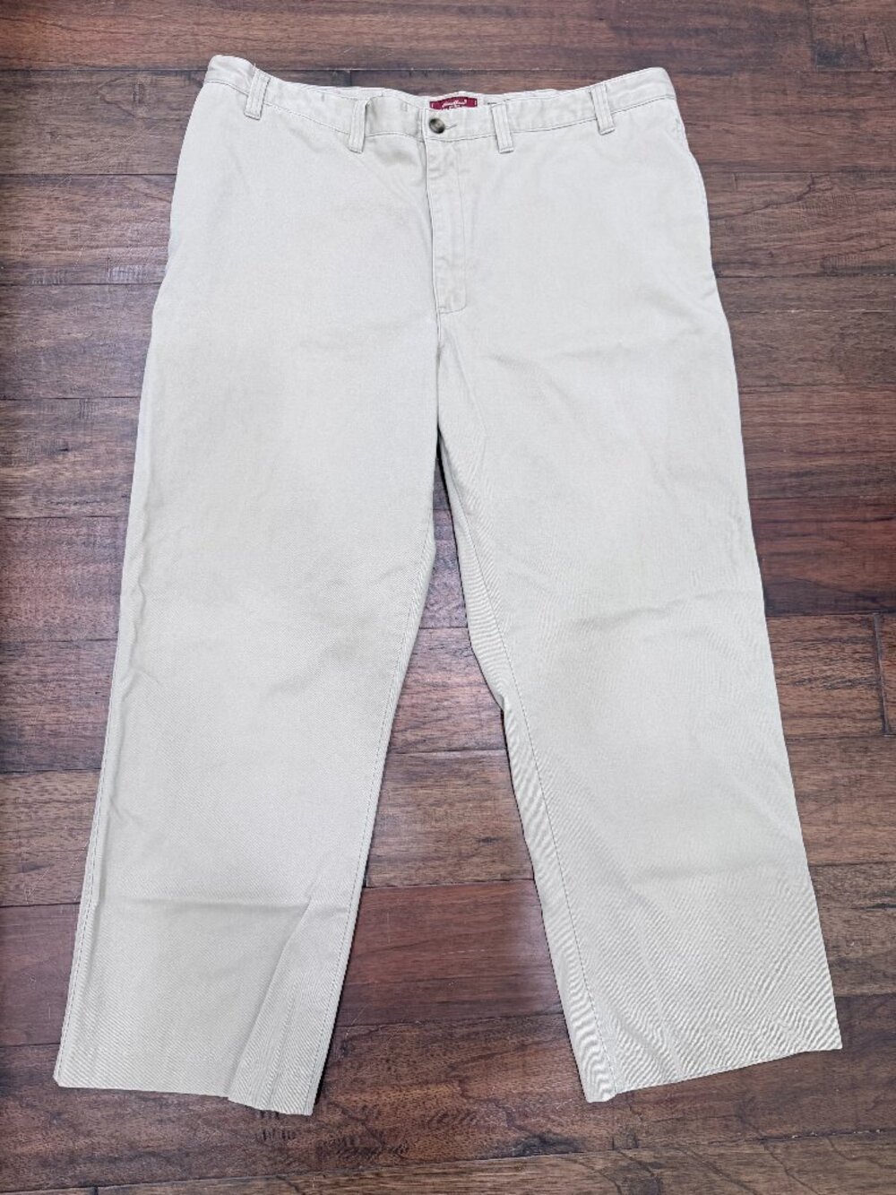 Eddie Bauer Khakis Classic Fit Pants Men 44x29 Tan Wrinkle Resistant Performance